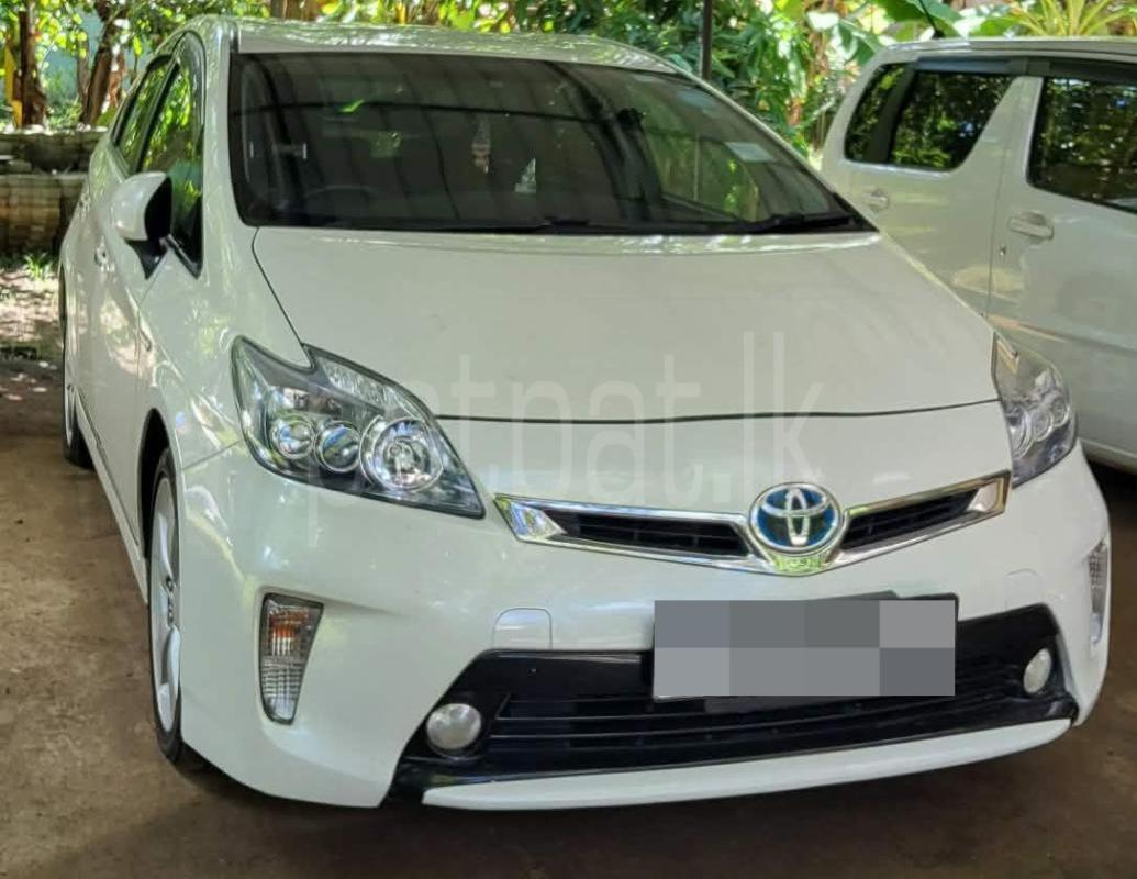 Toyota Prius 2014 - Used Car sale in Sri Lanka - patpat.lk