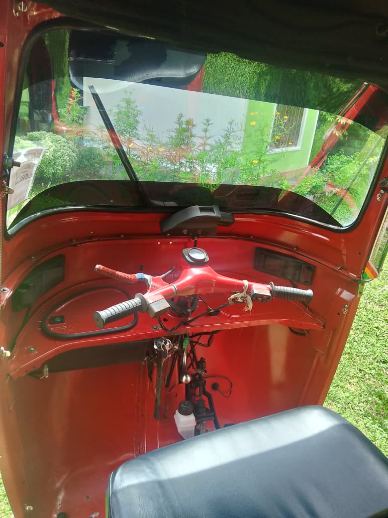 Bajaj 2 stroke 2007 - பயன்படுத்தப்பட்டது முச்சக்கர வண்டி sale in Sri Lanka - patpat.lk