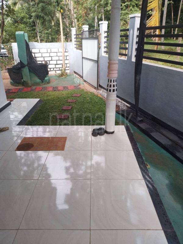 House for Sale in Minuwangoda