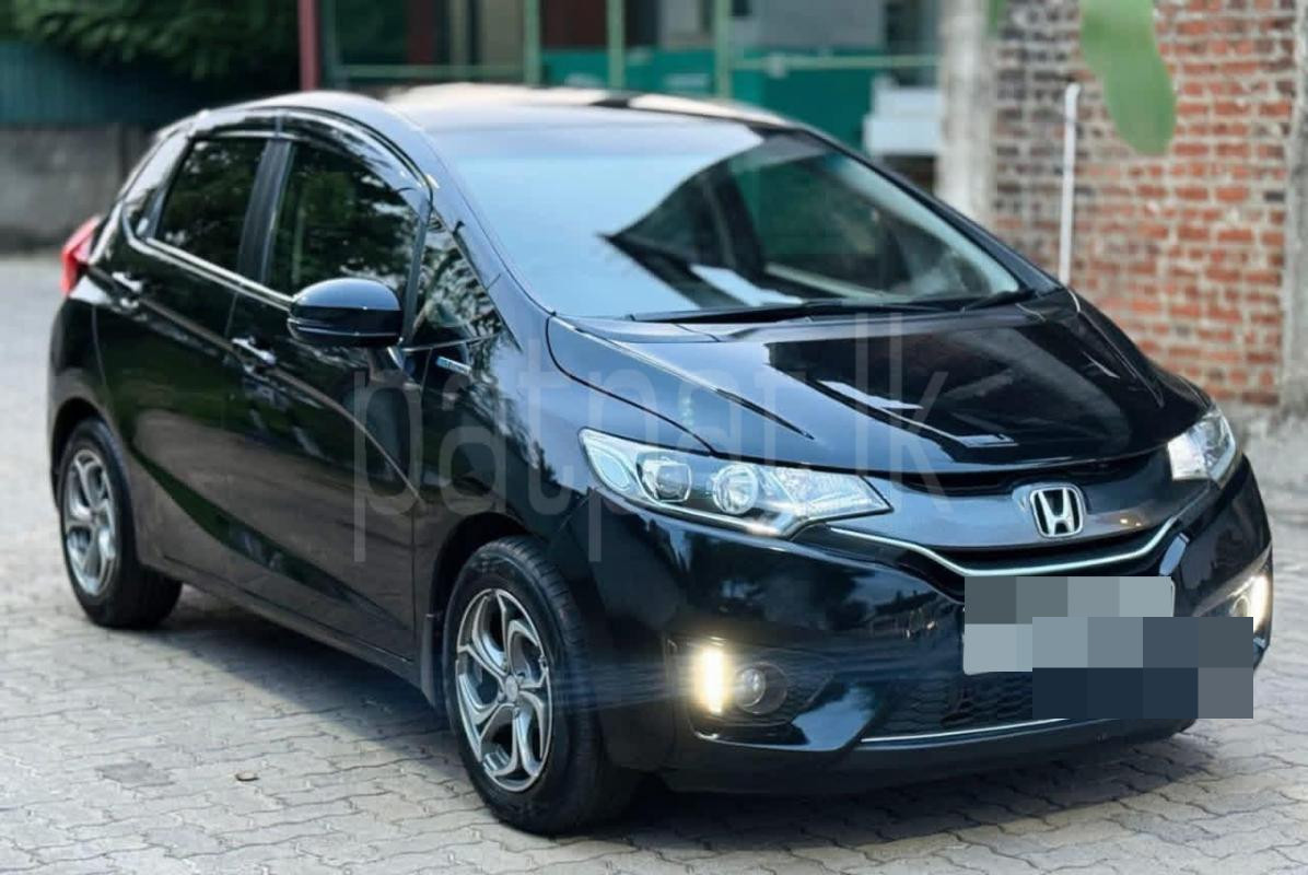 Honda Fit 2014 - பயன்படுத்தப்பட்டது கார் sale in Sri Lanka - patpat.lk