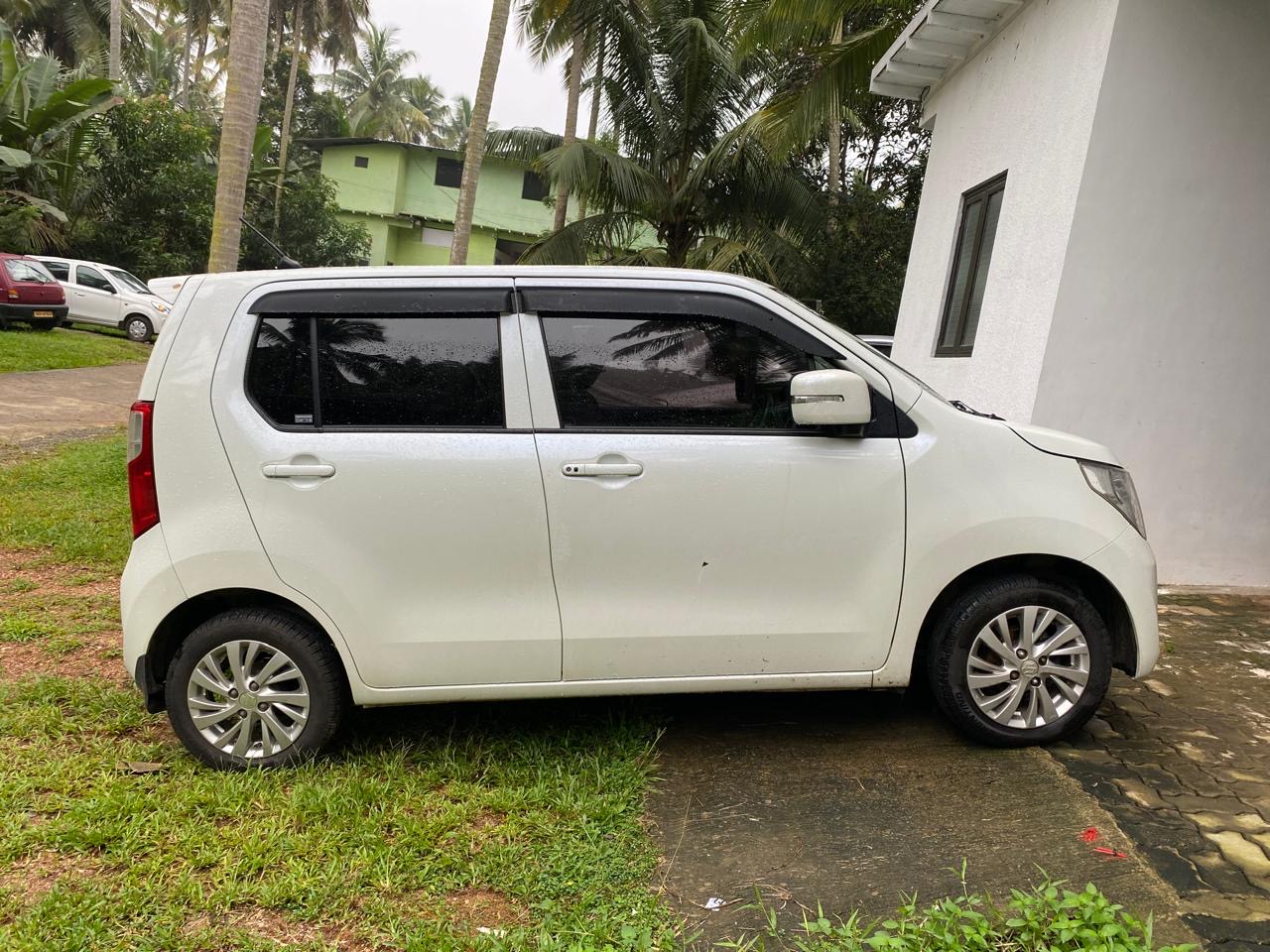 Suzuki Wagon R 2017 - Used Car sale in Sri Lanka - patpat.lk