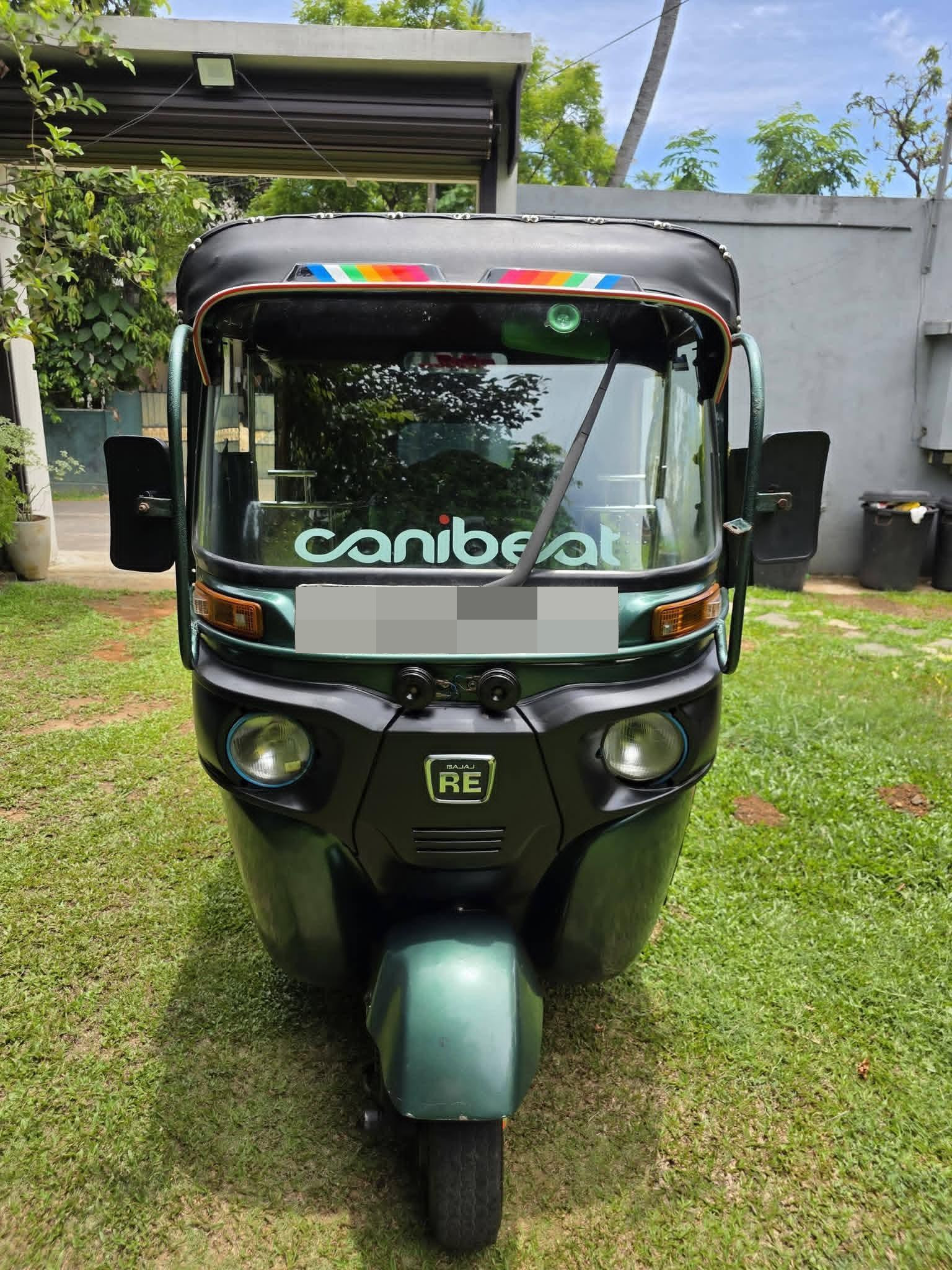 Bajaj Three Wheel 2015 - භාවිතා කරන ලද ත්‍රිරෝද රථය sale in Sri Lanka - patpat.lk