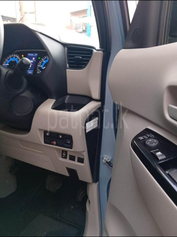 Advertisement image 6