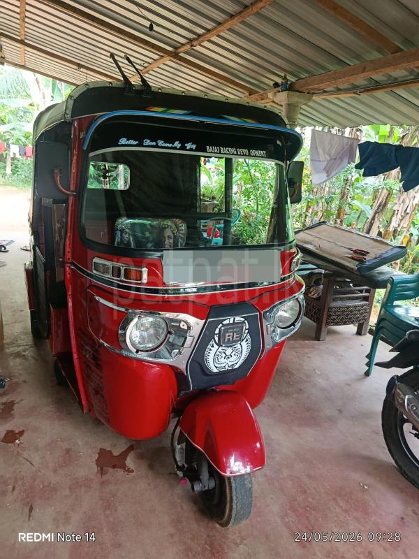 Bajaj 4 stroke 2015 - பயன்படுத்தப்பட்டது முச்சக்கர வண்டி sale in Sri Lanka - patpat.lk