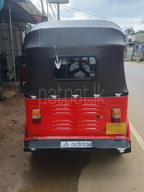 Bajaj 4 stroke 2010 - பயன்படுத்தப்பட்டது முச்சக்கர வண்டி sale in Sri Lanka - patpat.lk
