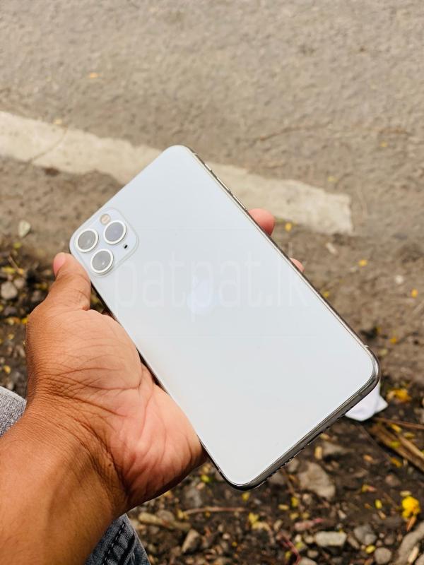 Iphone 11 pro max ads-image-1