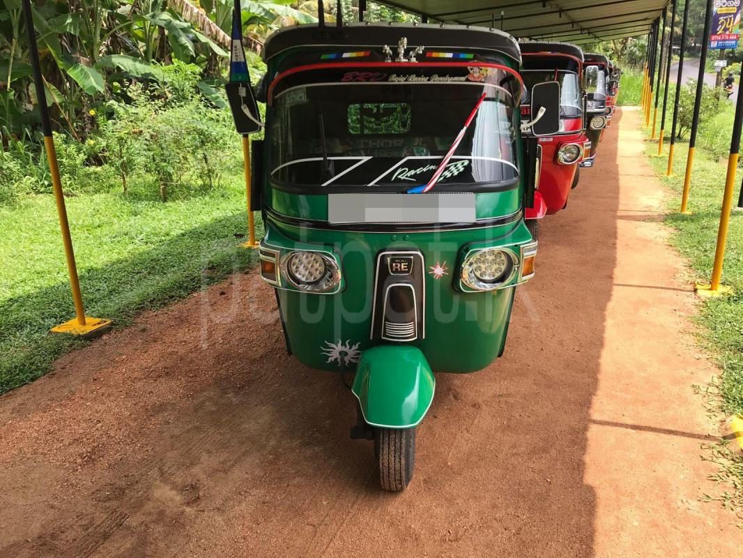 Bajaj Three Wheel 2011 - பயன்படுத்தப்பட்டது முச்சக்கர வண்டி sale in Sri Lanka - patpat.lk