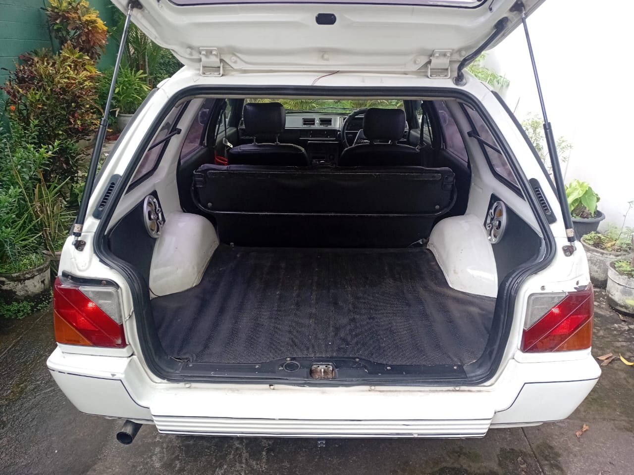 Mitsubishi Lancer 1987 - Used Car sale in Sri Lanka - patpat.lk