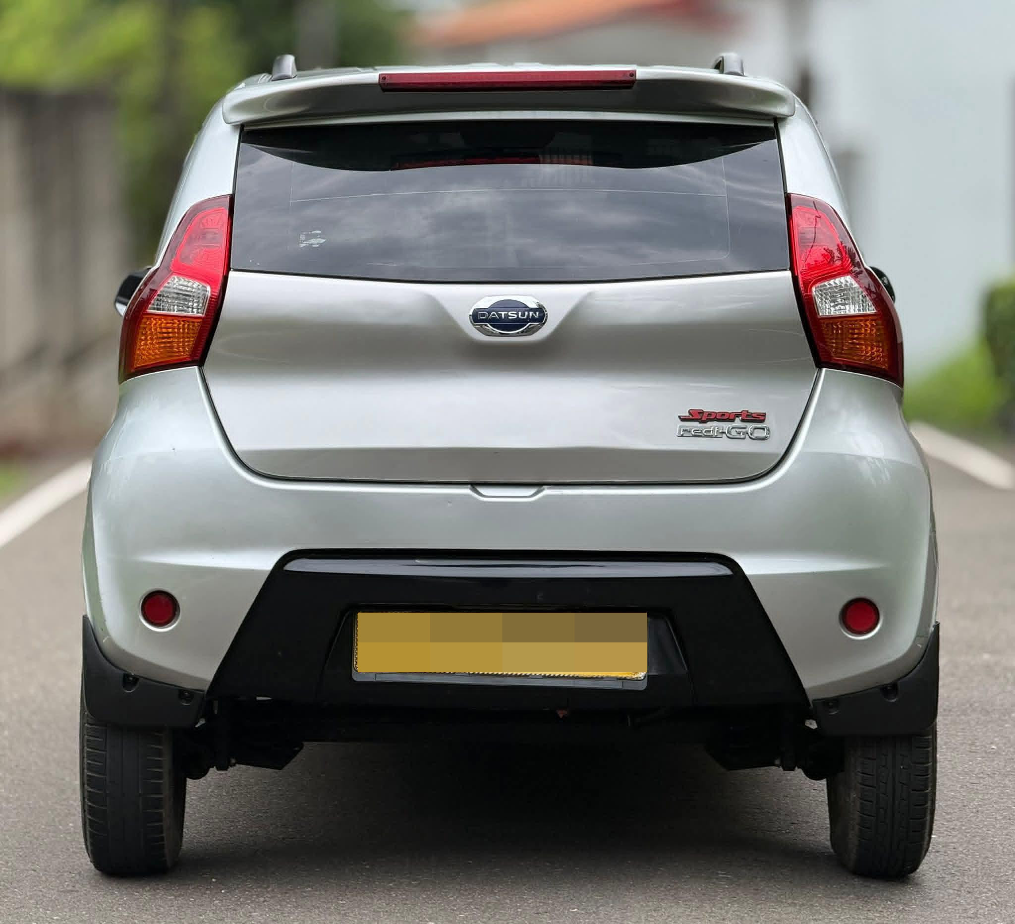 Datsun Redi Go 2016 - பயன்படுத்தப்பட்டது கார் sale in Sri Lanka - patpat.lk