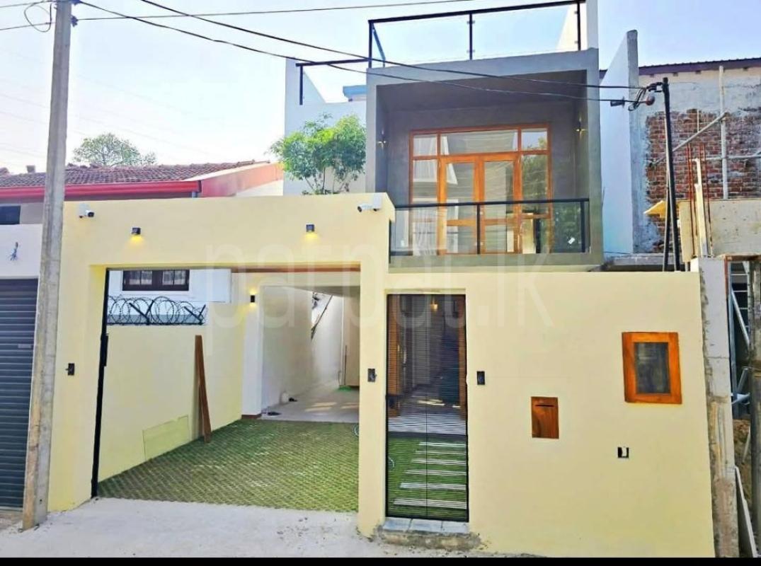 House for Sale in Pelawatta