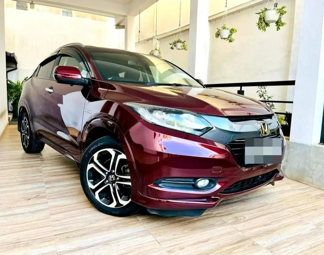 Honda Vezel 2014 - Used SUV sale in Sri Lanka - patpat.lk