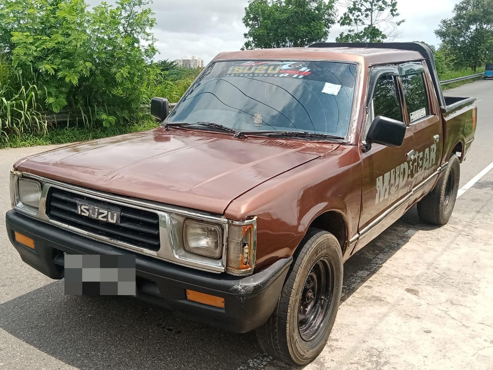 Isuzu TFR 1983 - பயன்படுத்தப்பட்டது சரக்கு போக்குவரத்து sale in Sri Lanka - patpat.lk