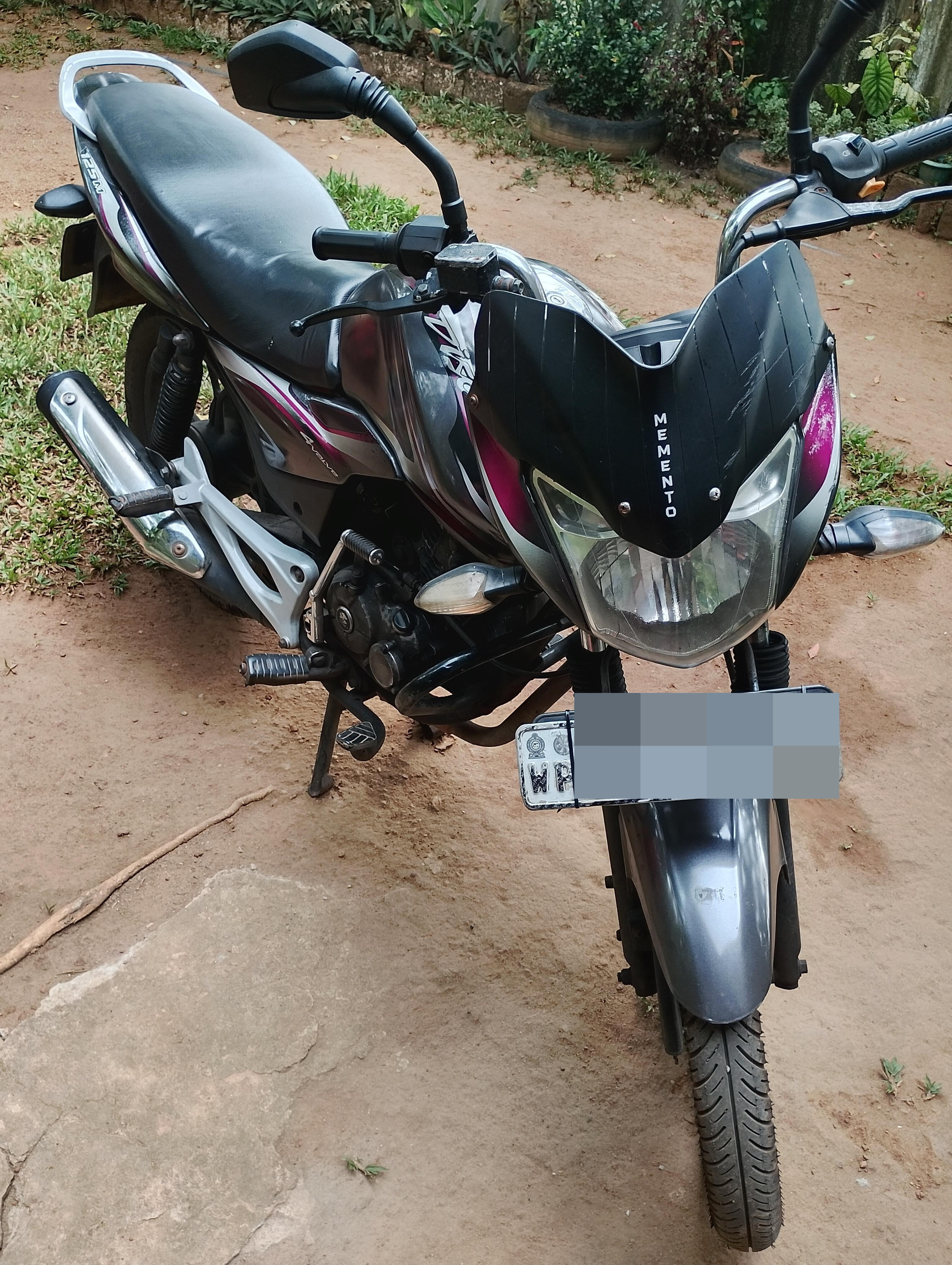 Bajaj Discover 2014 - பயன்படுத்தப்பட்டது பைக் sale in Sri Lanka - patpat.lk