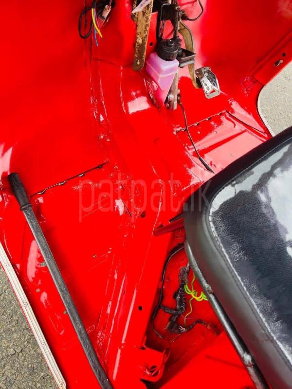 Advertisement image 6