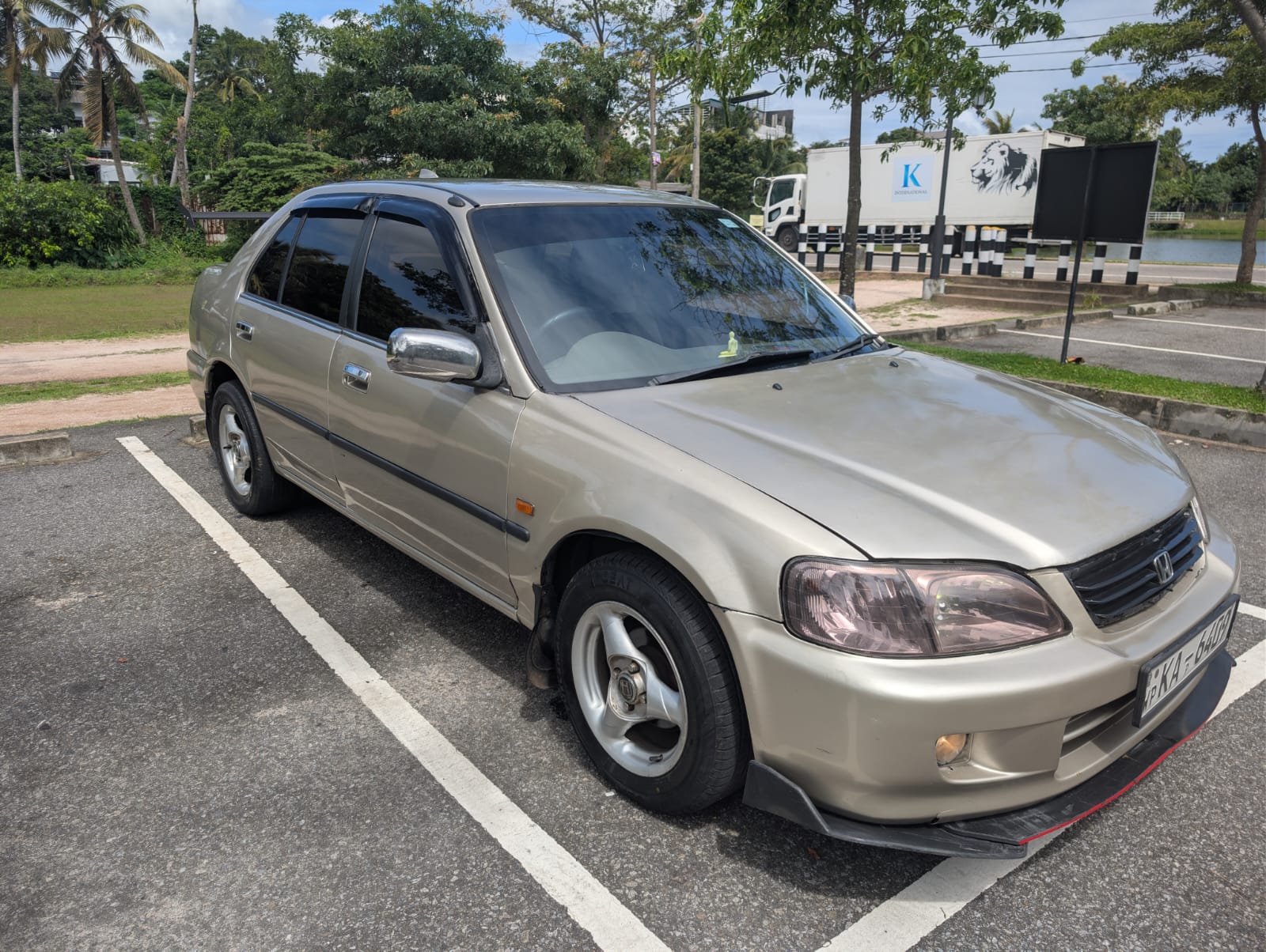 Honda City 2002 - பயன்படுத்தப்பட்டது கார் sale in Sri Lanka - patpat.lk