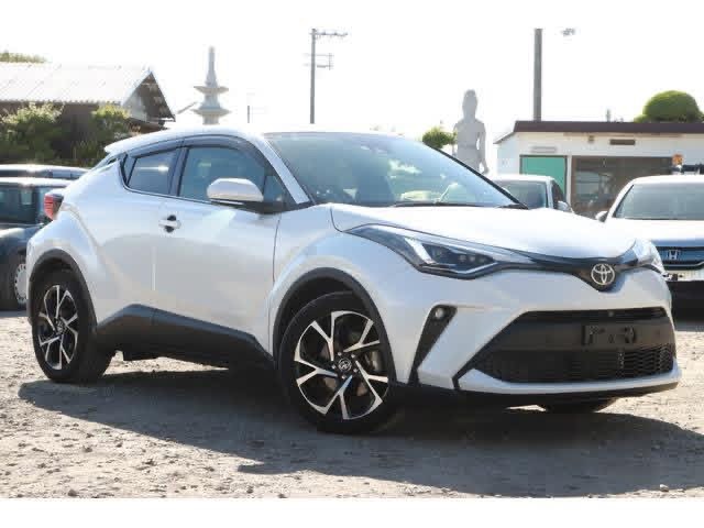 Toyota CHR 2023 - Used SUV sale in Sri Lanka - patpat.lk