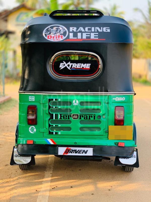 Bajaj Three Wheel 2016 - Used Three wheeler sale in Sri Lanka - patpat.lk