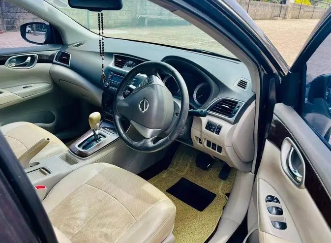 Nissan Bluebird 2014 - பயன்படுத்தப்பட்டது கார் sale in Sri Lanka - patpat.lk