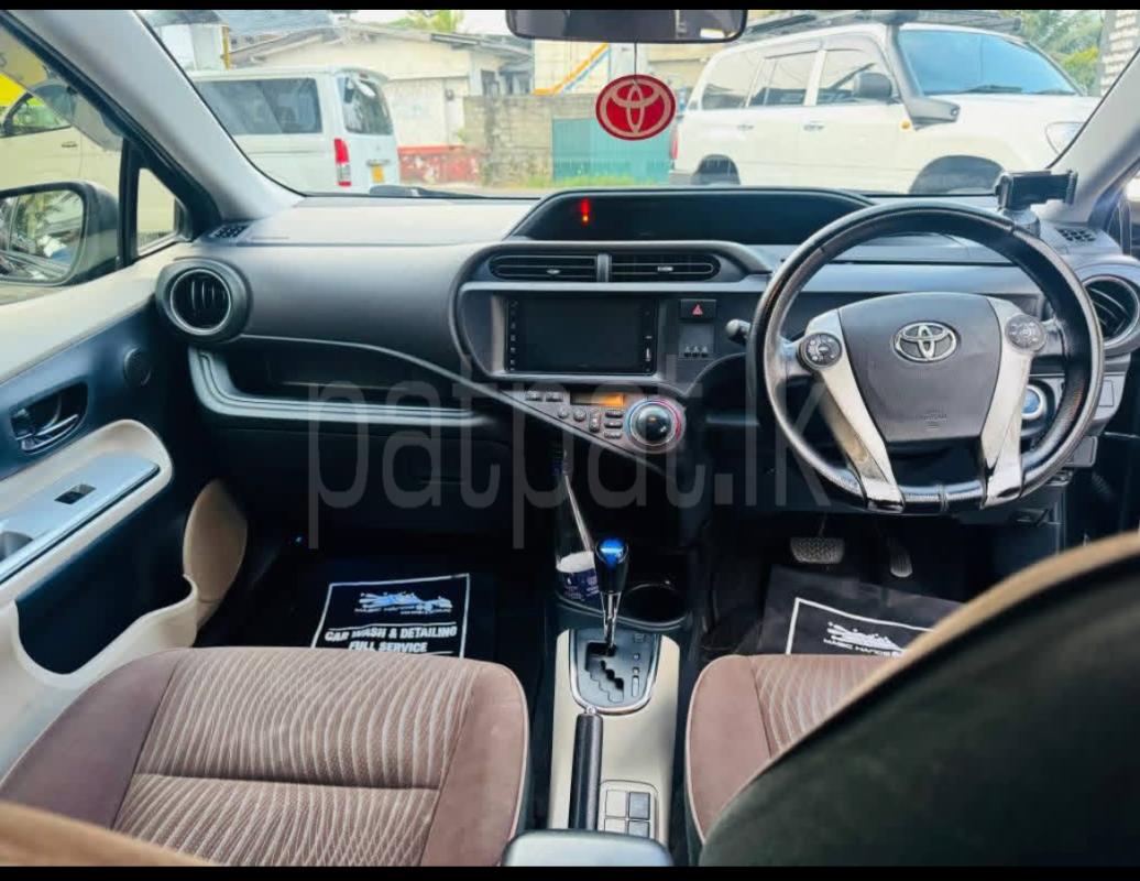 Toyota Aqua 2013 - பயன்படுத்தப்பட்டது கார் sale in Sri Lanka - patpat.lk