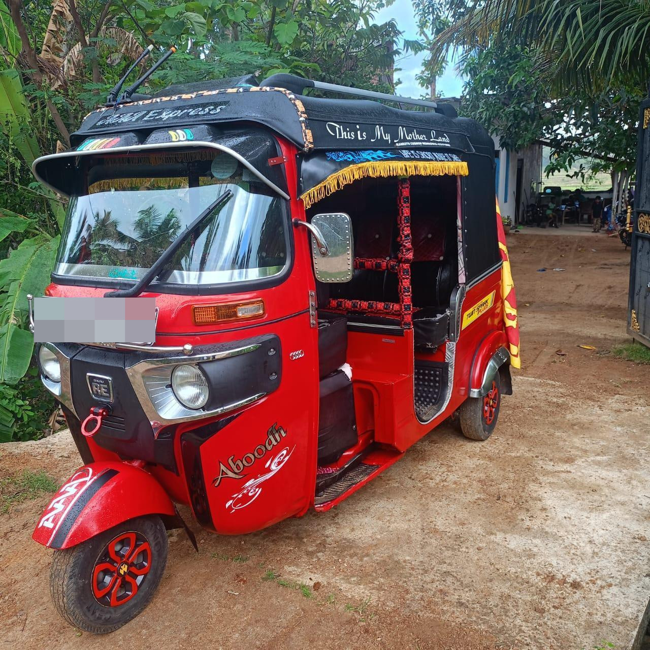 Bajaj Three Wheel 2015 - Used Three wheeler sale in Sri Lanka - patpat.lk