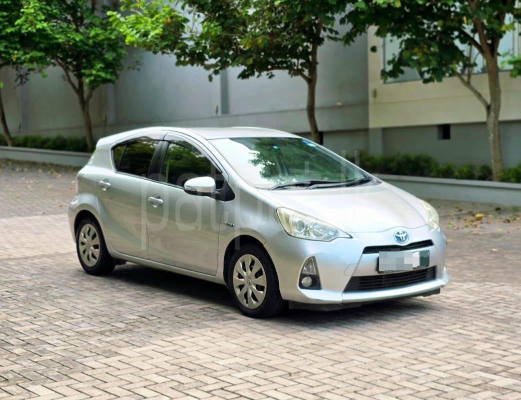 Toyota Aqua 2013 - භාවිතා කරන ලද කාර් sale in Sri Lanka - patpat.lk