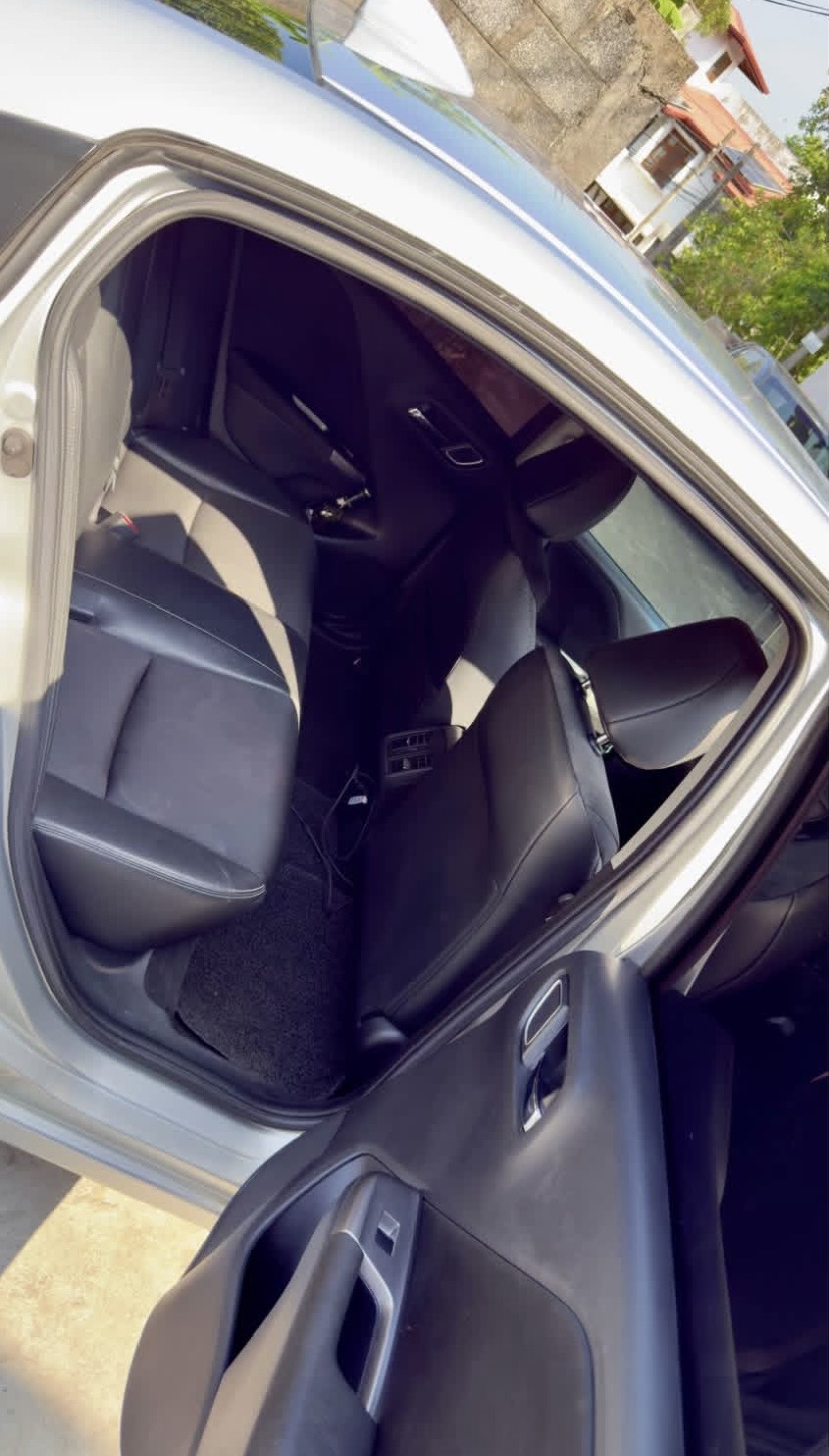 Honda Grace 2016 - Used Car sale in Sri Lanka - patpat.lk