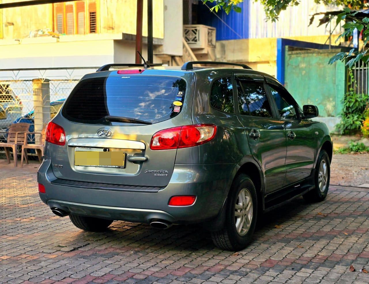 Hyundai Santa Fe 2008 - பயன்படுத்தப்பட்டது SUV sale in Sri Lanka - patpat.lk