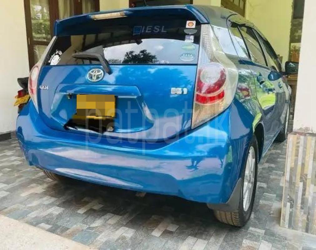 Toyota Aqua 2012 - பயன்படுத்தப்பட்டது கார் sale in Sri Lanka - patpat.lk
