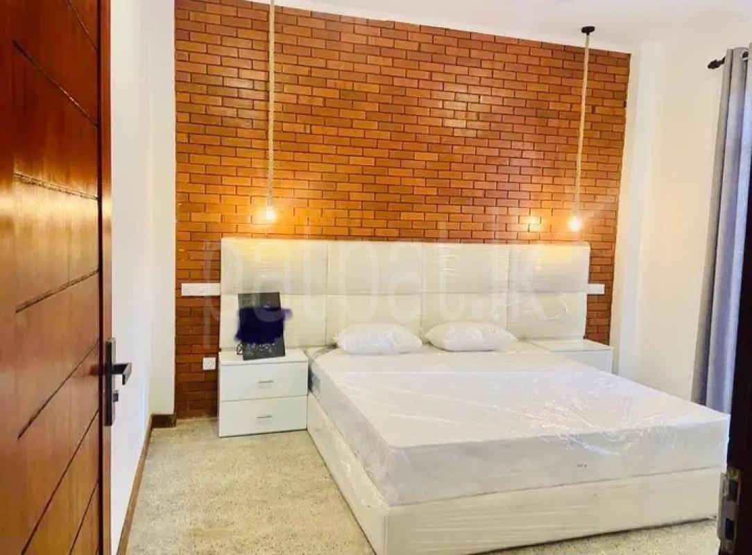 House for Sale in Athurugiriya
