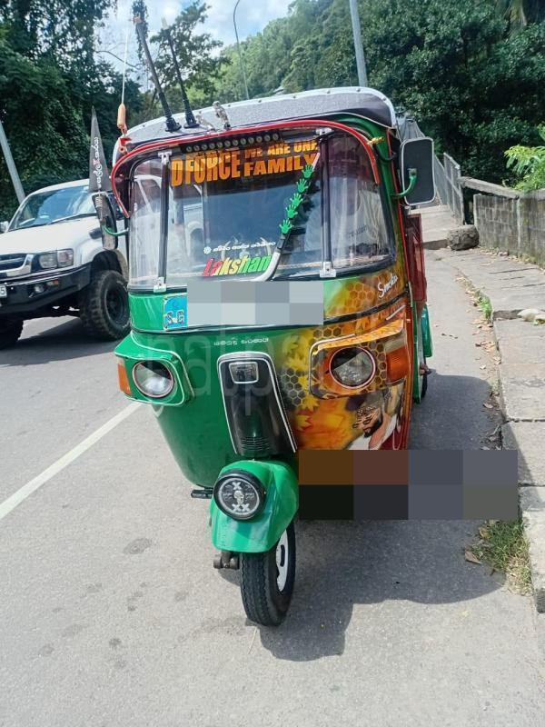 Bajaj 4 stroke 2010 - பயன்படுத்தப்பட்டது முச்சக்கர வண்டி sale in Sri Lanka - patpat.lk