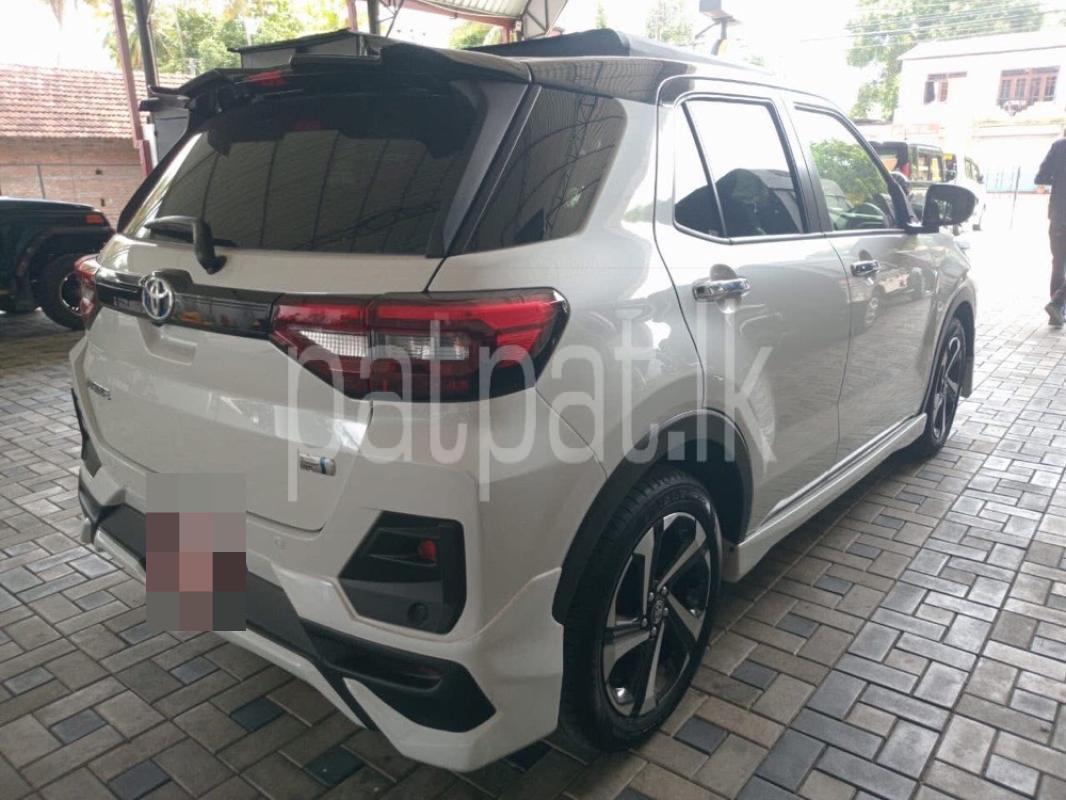 Advertisement image 4