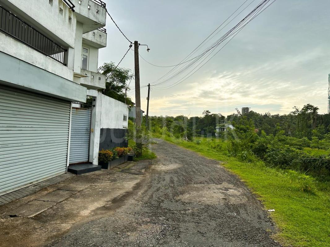 Residential Land for Sale in Battaramulla