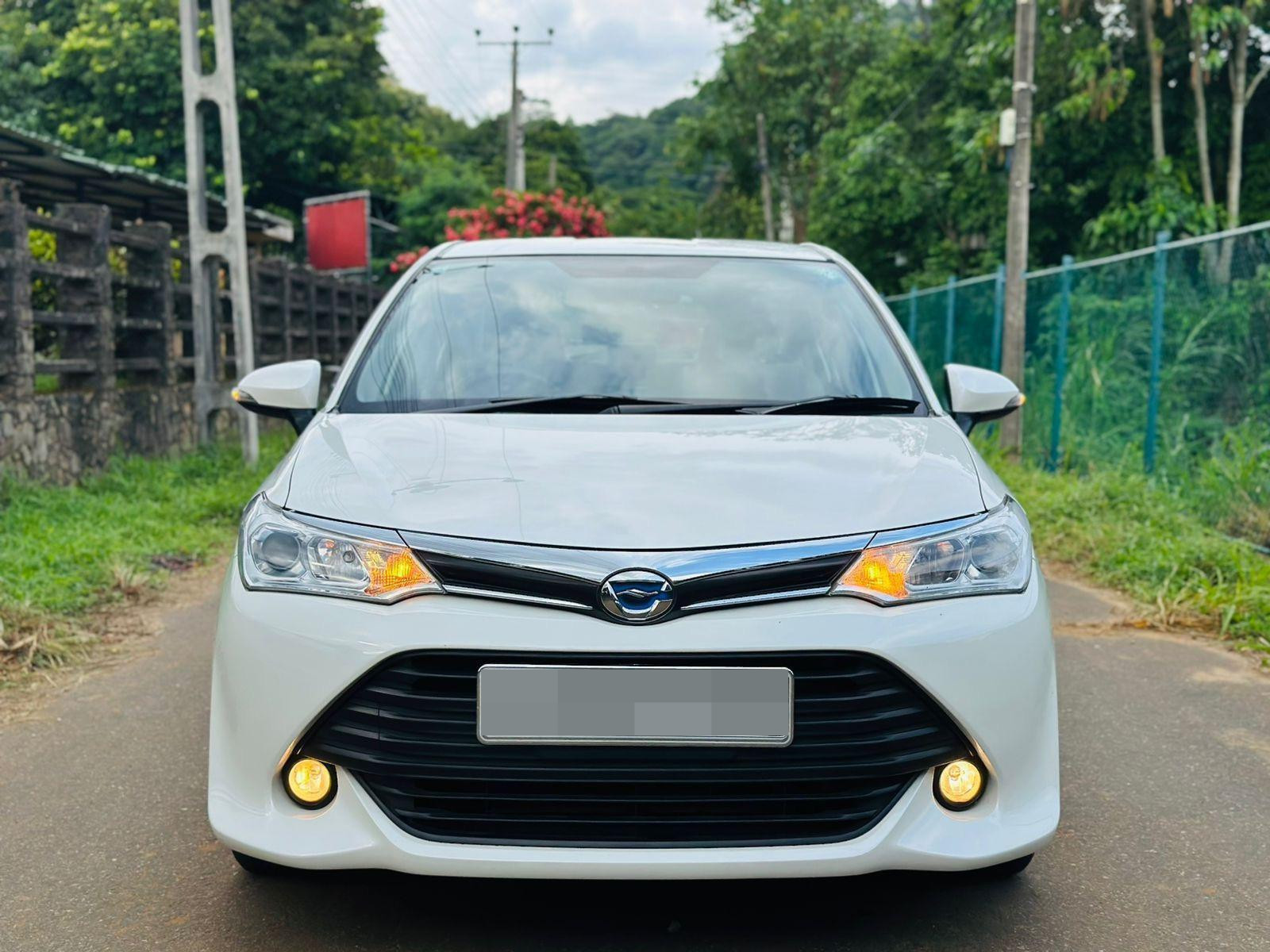 Toyota Axio 2015 - பயன்படுத்தப்பட்டது கார் sale in Sri Lanka - patpat.lk