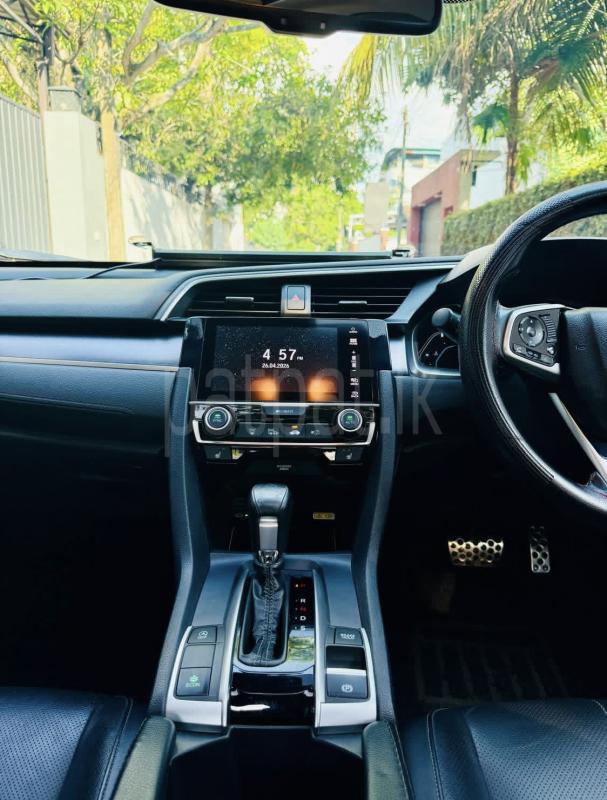 Honda Civic 2019 - பயன்படுத்தப்பட்டது கார் sale in Sri Lanka - patpat.lk