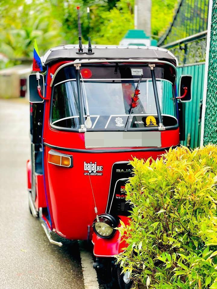 Bajaj 2 stroke 2005 - பயன்படுத்தப்பட்டது முச்சக்கர வண்டி sale in Sri Lanka - patpat.lk