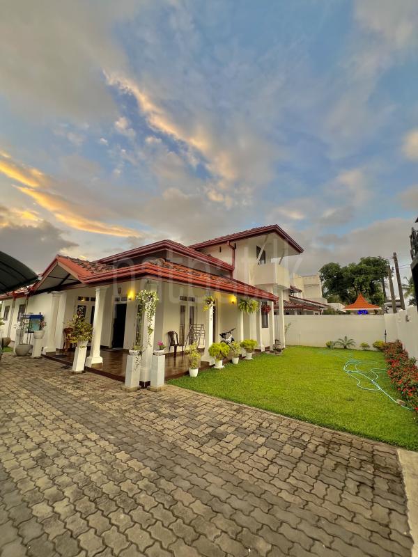 premium-listing-image