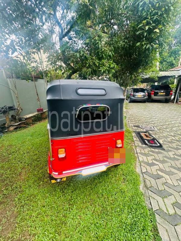 Bajaj 2 stroke 2006 - பயன்படுத்தப்பட்டது முச்சக்கர வண்டி sale in Sri Lanka - patpat.lk