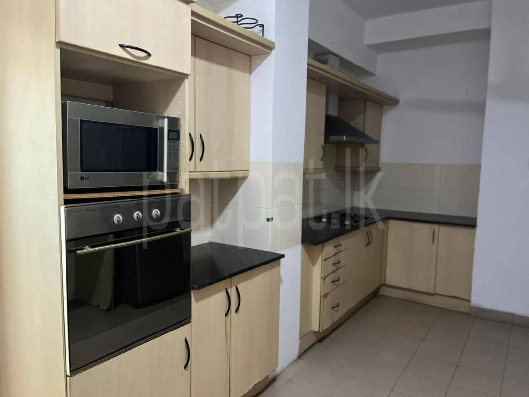 Furnished Apartment for Sale in Kollupitiya (Colombo 03) ads-image-1