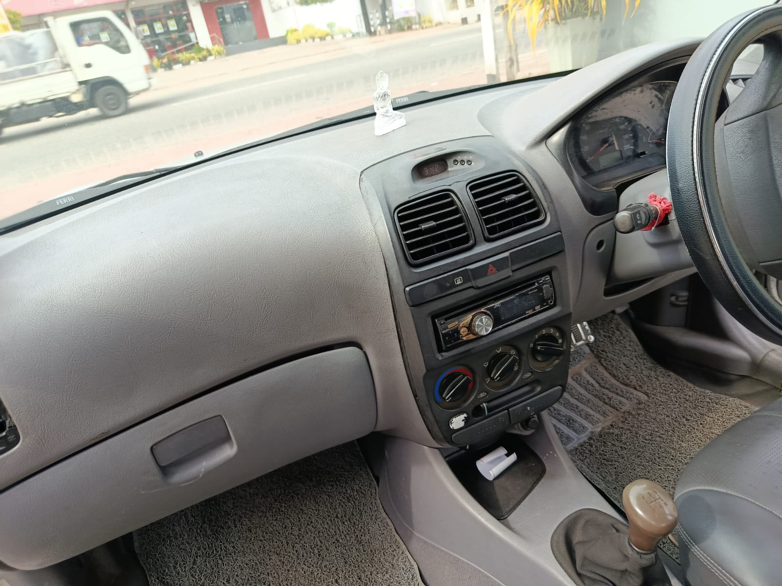 Hyundai Accent 2003 - Reconditioned Car sale in Sri Lanka - patpat.lk