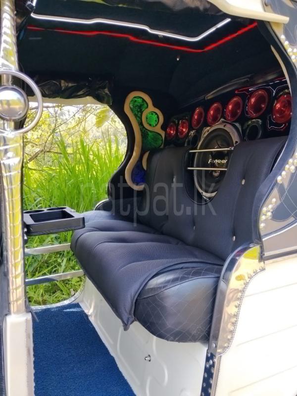 Advertisement image 3