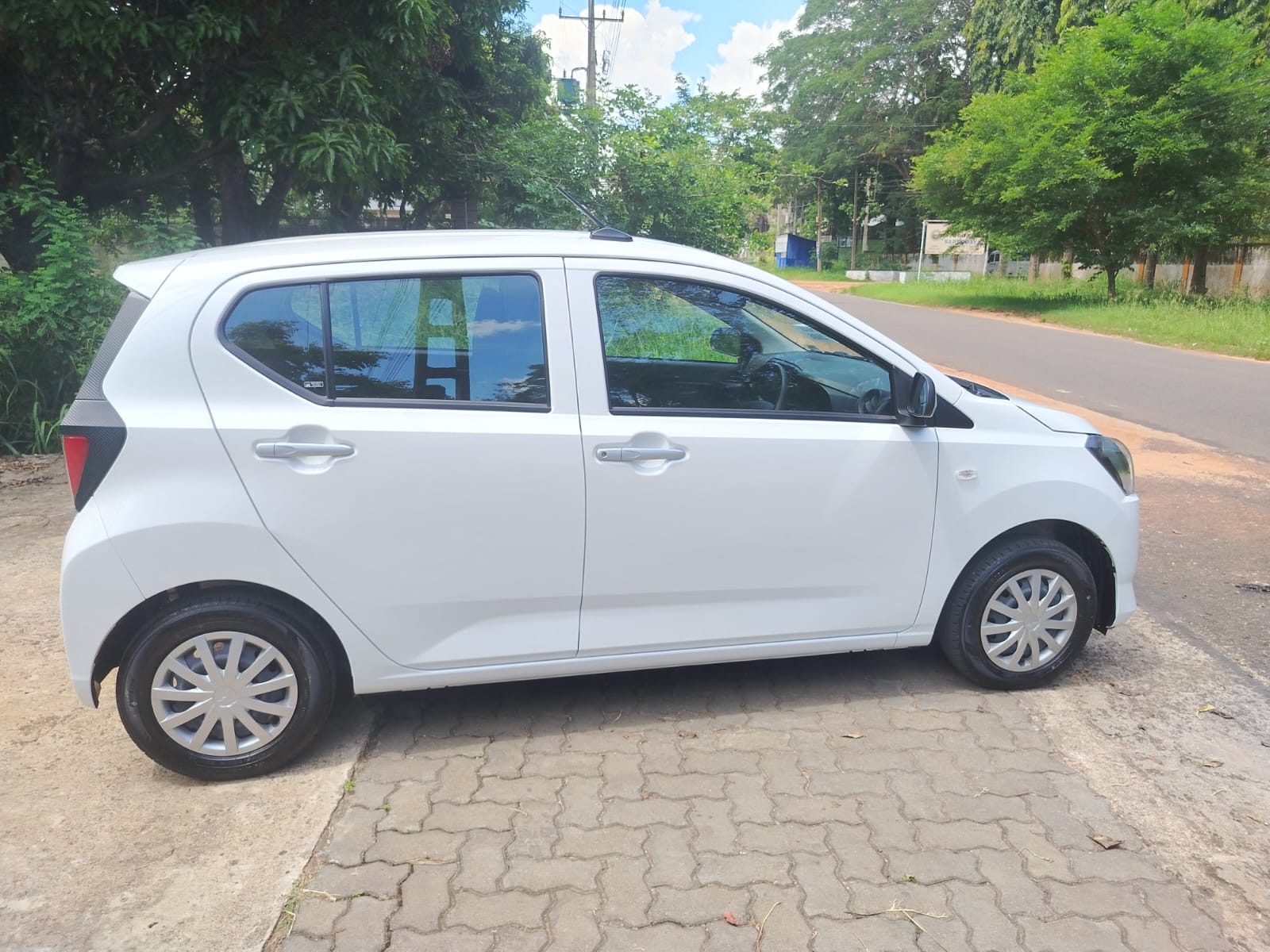 Daihatsu Mira 2025 - නැවත සකස් කල කාර් sale in Sri Lanka - patpat.lk