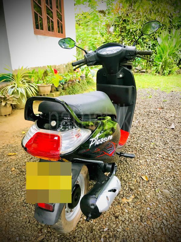 Hero Pleasure 2011 - Reconditioned Bike sale in Sri Lanka - patpat.lk