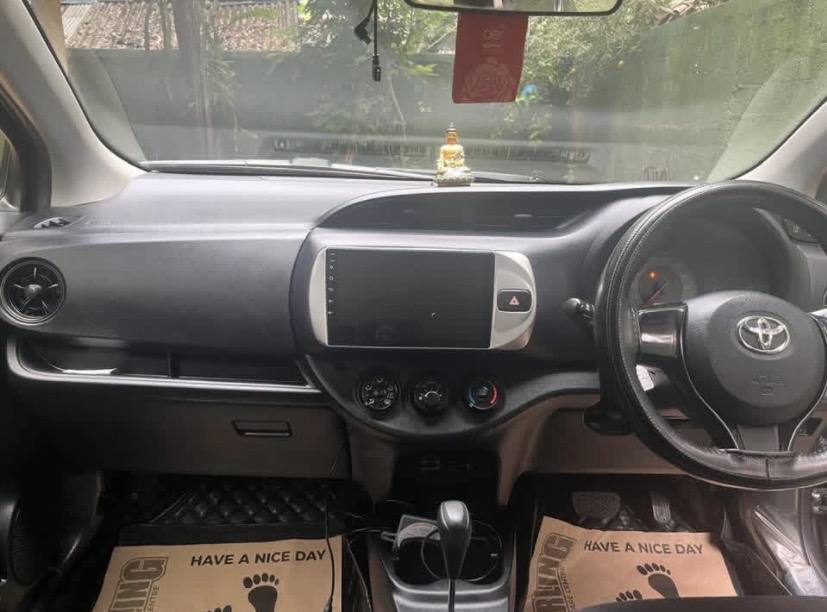 Toyota Vitz 2017 - Used Car sale in Sri Lanka - patpat.lk