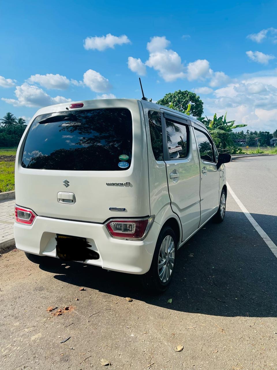 Suzuki Wagon R 2017 - Used Car sale in Sri Lanka - patpat.lk