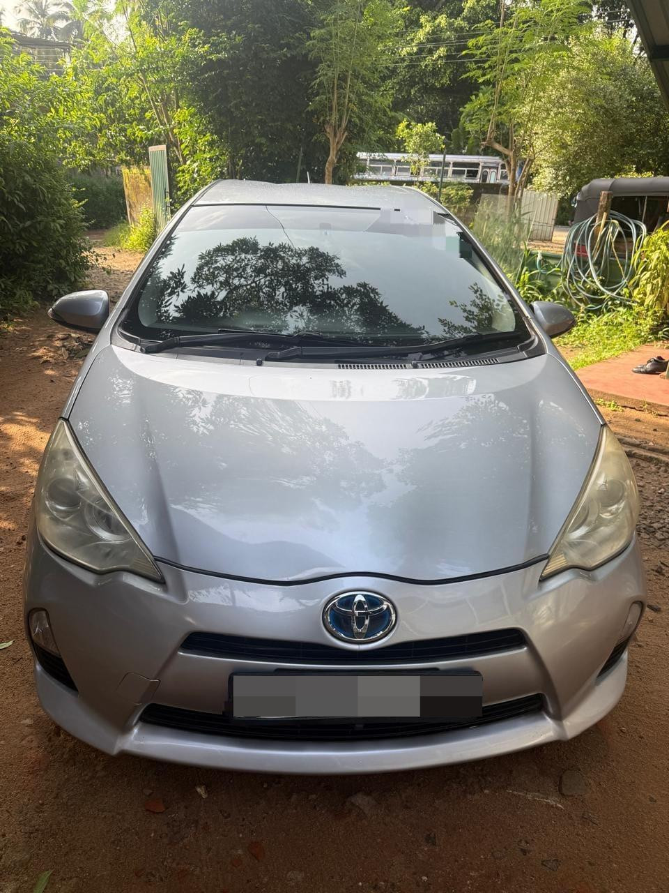 Toyota Aqua 2012 - භාවිතා කරන ලද කාර් sale in Sri Lanka - patpat.lk