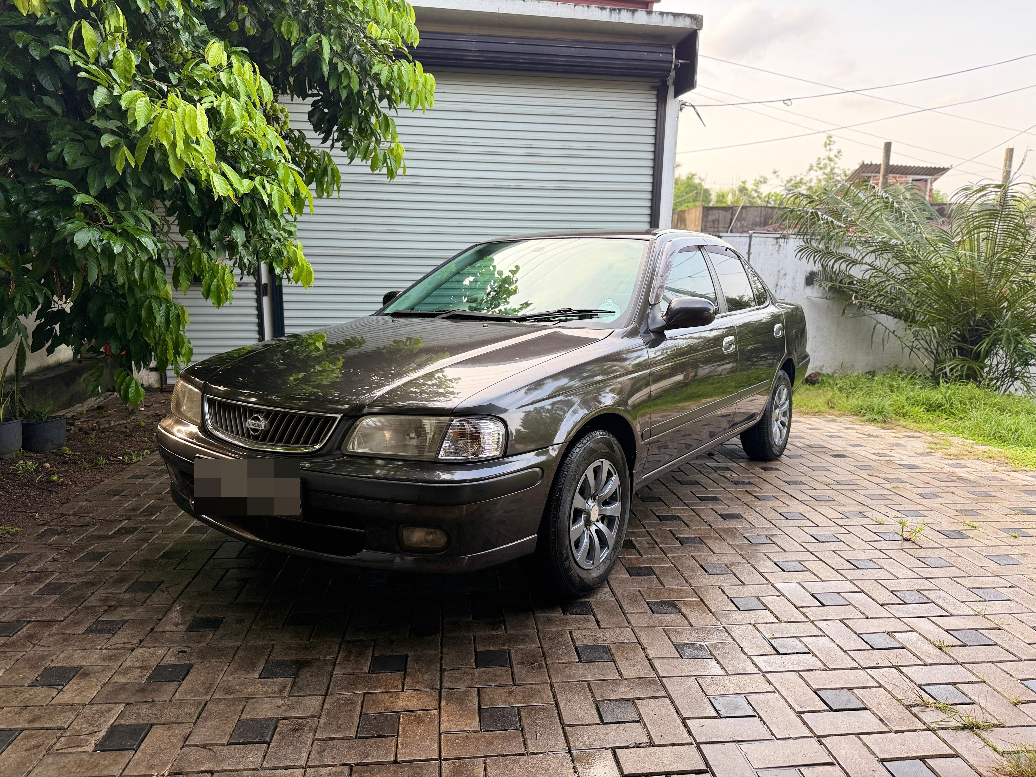 Nissan FB 15 2001 - பயன்படுத்தப்பட்டது கார் sale in Sri Lanka - patpat.lk