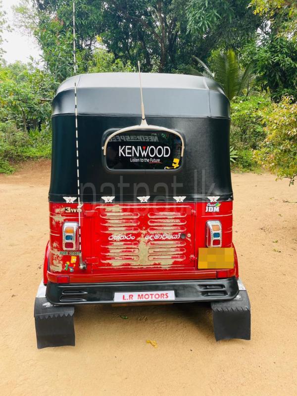 Bajaj Three Wheel 2012 - பயன்படுத்தப்பட்டது முச்சக்கர வண்டி sale in Sri Lanka - patpat.lk