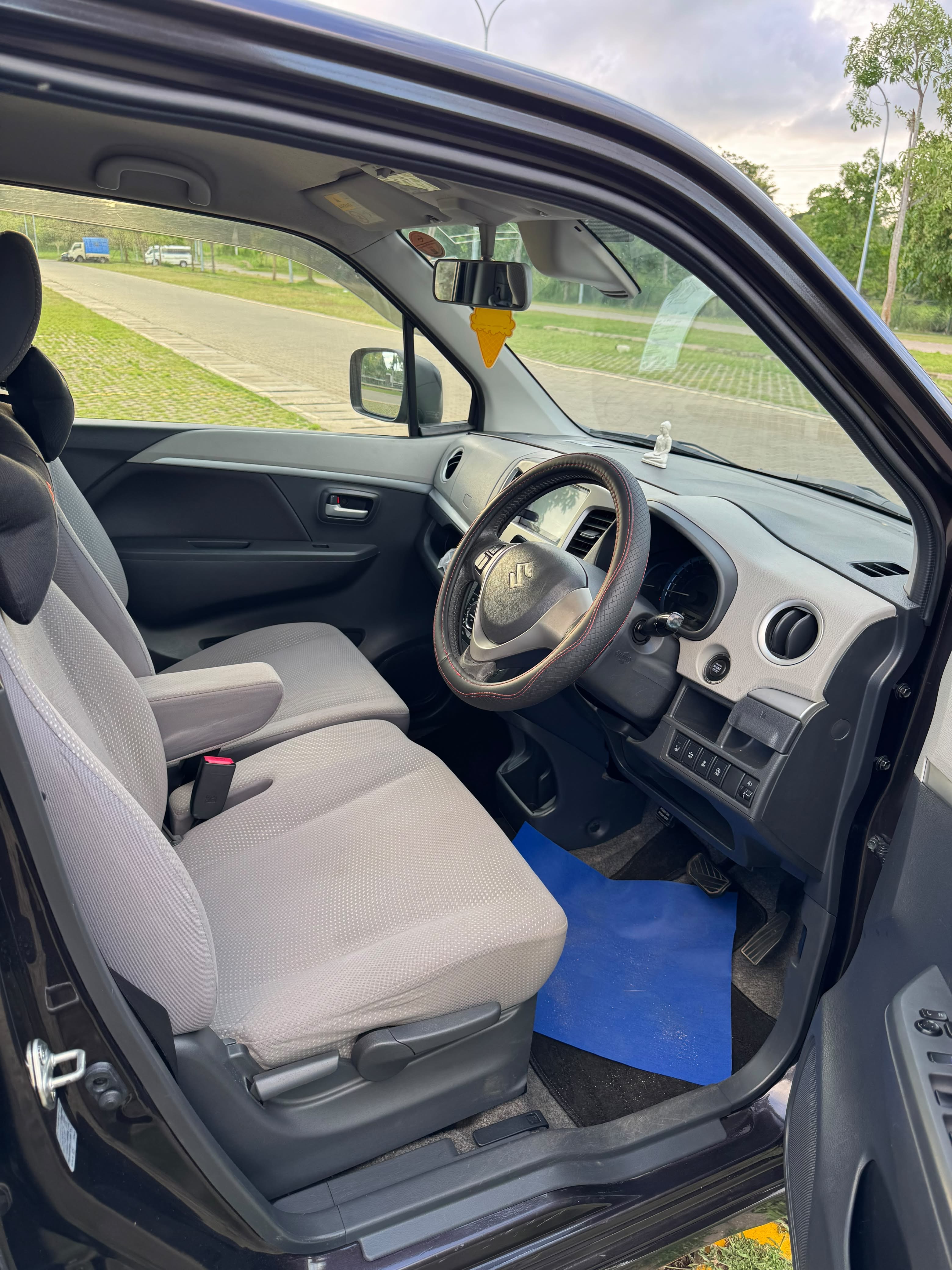 Suzuki Wagon R 2014 - பயன்படுத்தப்பட்டது கார் sale in Sri Lanka - patpat.lk