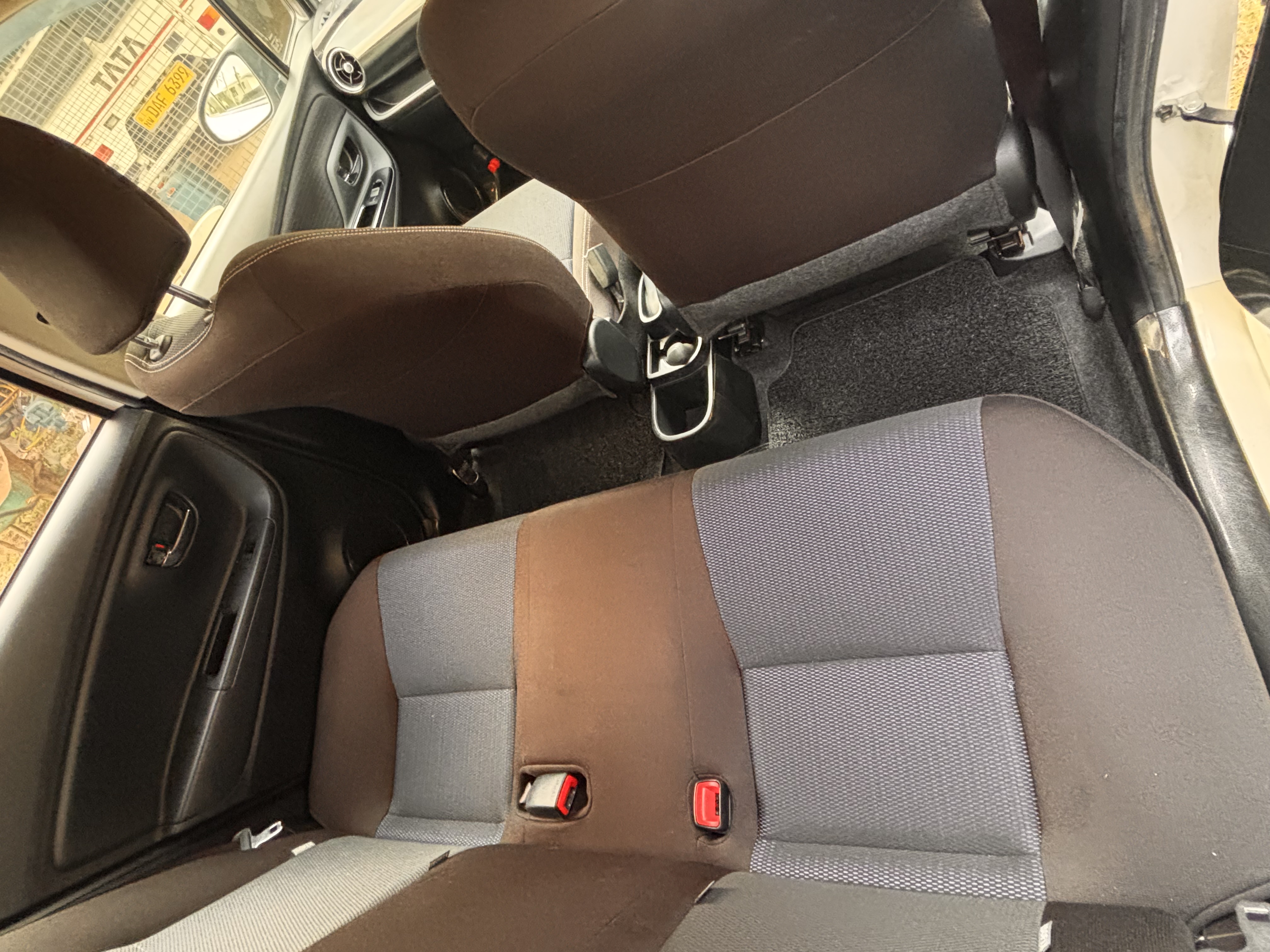 Toyota Vitz 2018 - භාවිතා කරන ලද කාර් sale in Sri Lanka - patpat.lk