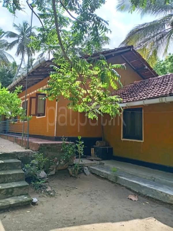 Residential Land for Sale in Wariyapola